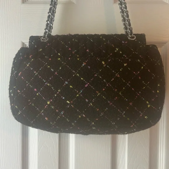 Karl Lagerfeld Black Quilted Shoulder Bag with Chain Strap - Picture 3 of 10